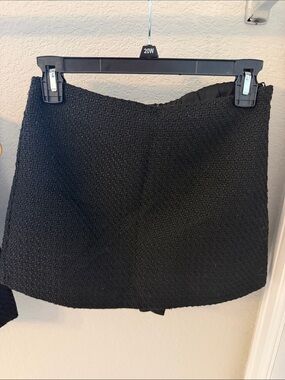 Tweed Abercrombie and Fitch Scarlett mini skirt